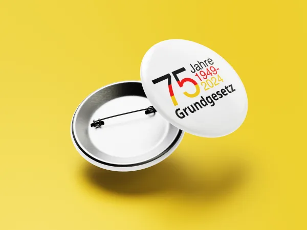 75 Jahre Grundgesetz Ansteck-Button (klein, 25 mm, im Set 5-100 Stück)